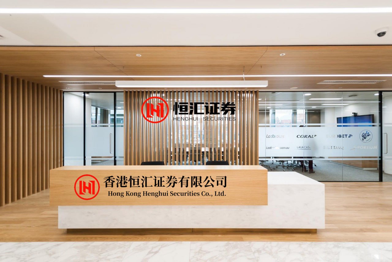 玖联优配 礼遇荔湾，“荔湾礼物”陈家祠店开业啦！